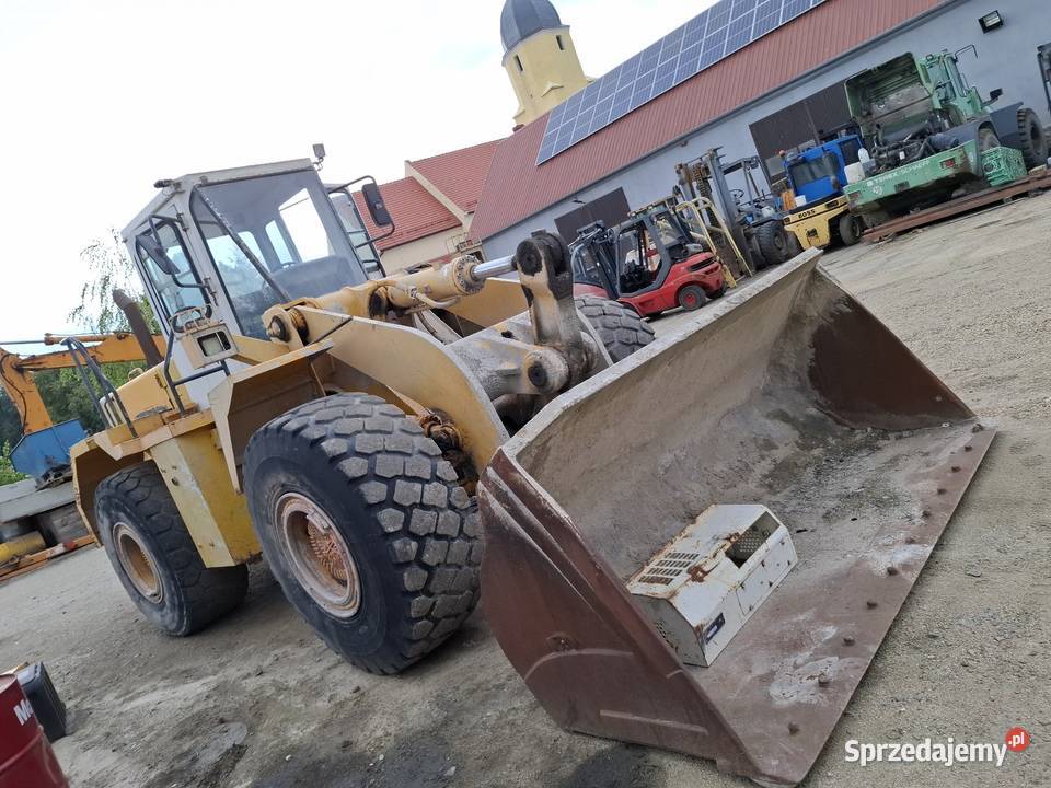 Ładowarka Hyundai HL 25 silnik 6 cummins turbo sprzedam
