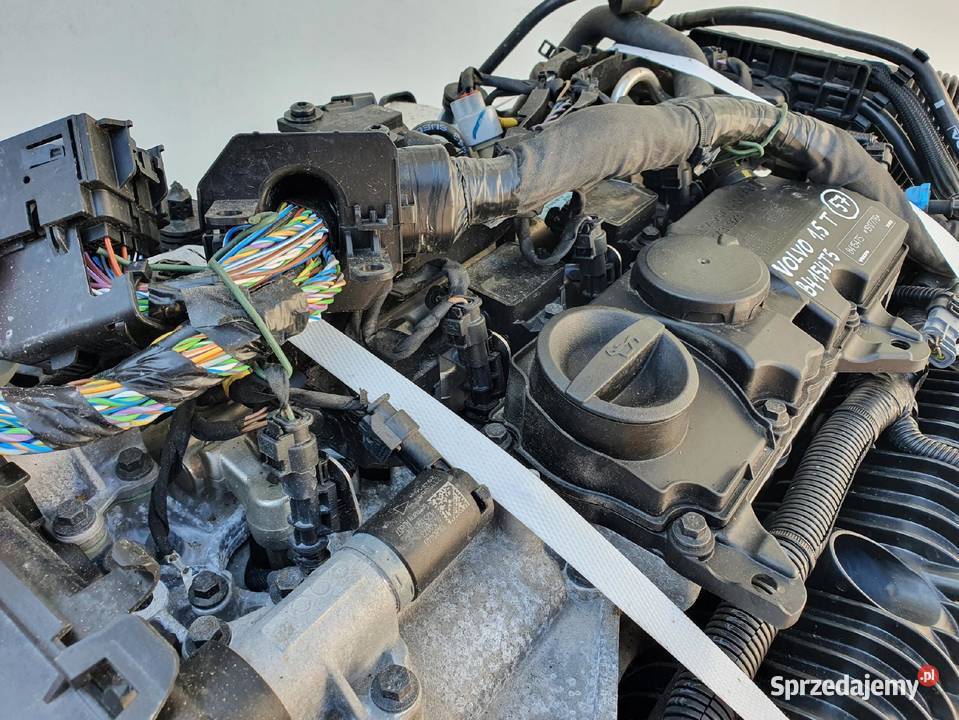 SILNIK KOMPL Volvo V60 15 T2 122 4373 B4154T5 osobowe Janów