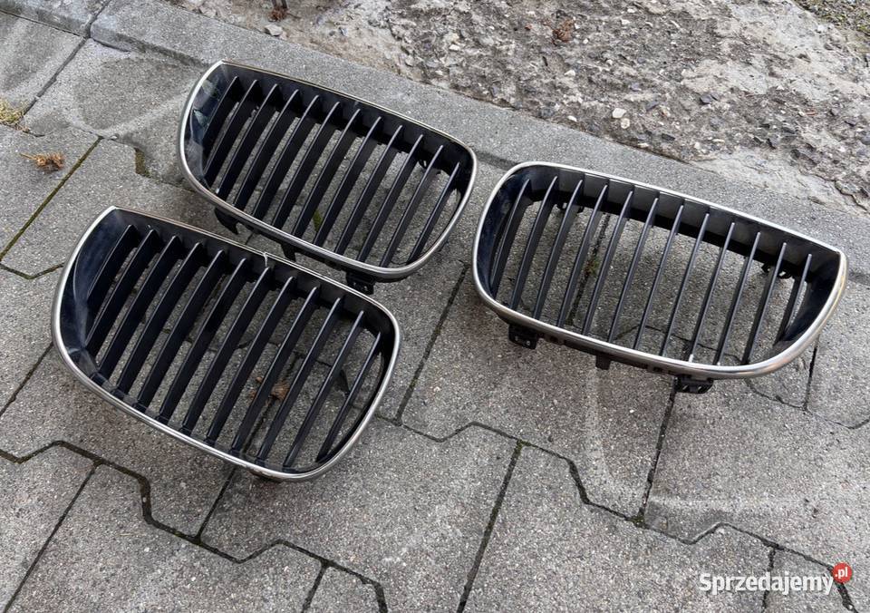 Nerka Grill BMW 1 E81 E87 OEM 51137077129 osobowe świętokrzyskie