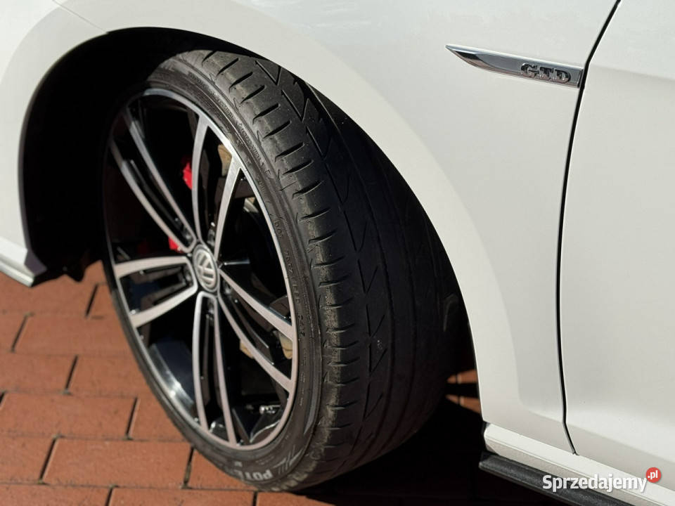 Volkswagen Golf GTD DSG R LINE Salon wspomaganie kierownicy świętokrzyskie Widełki sprzedam