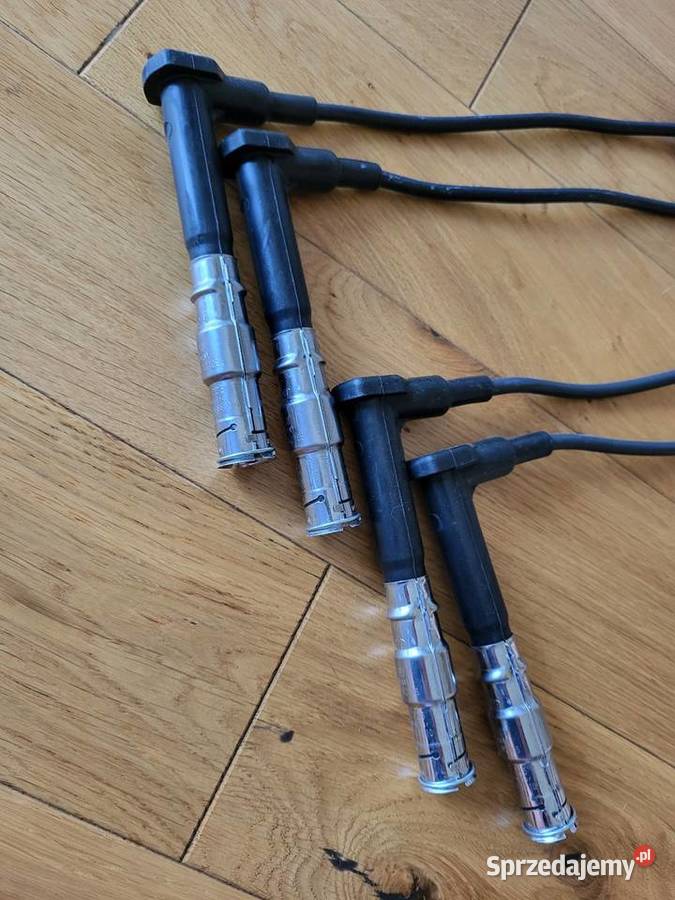 Mercedes 124 M111 200 220 Przewody zapłonowe Układ elektryczny silnika Układ elektryczny, zapłon Gdańsk sprzedam