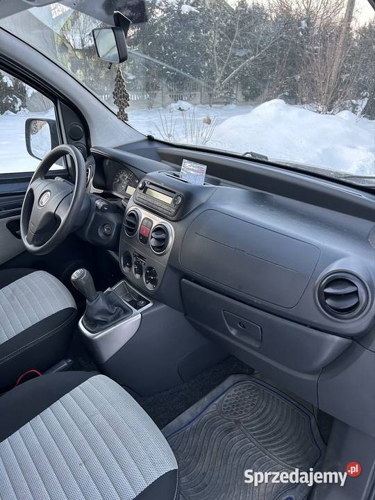 Fiat fiorino qubo 14 benzyna 5 osobowy hak Mława
