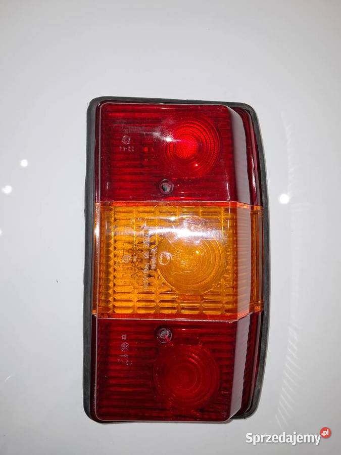 LAMPA PRAWY TYŁ WARSZAWA 223 224 NYSA POLMO PRL