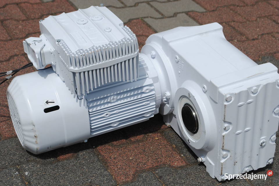 Motoreduktor 22kw 2915obrmin SEW FALOWNIK