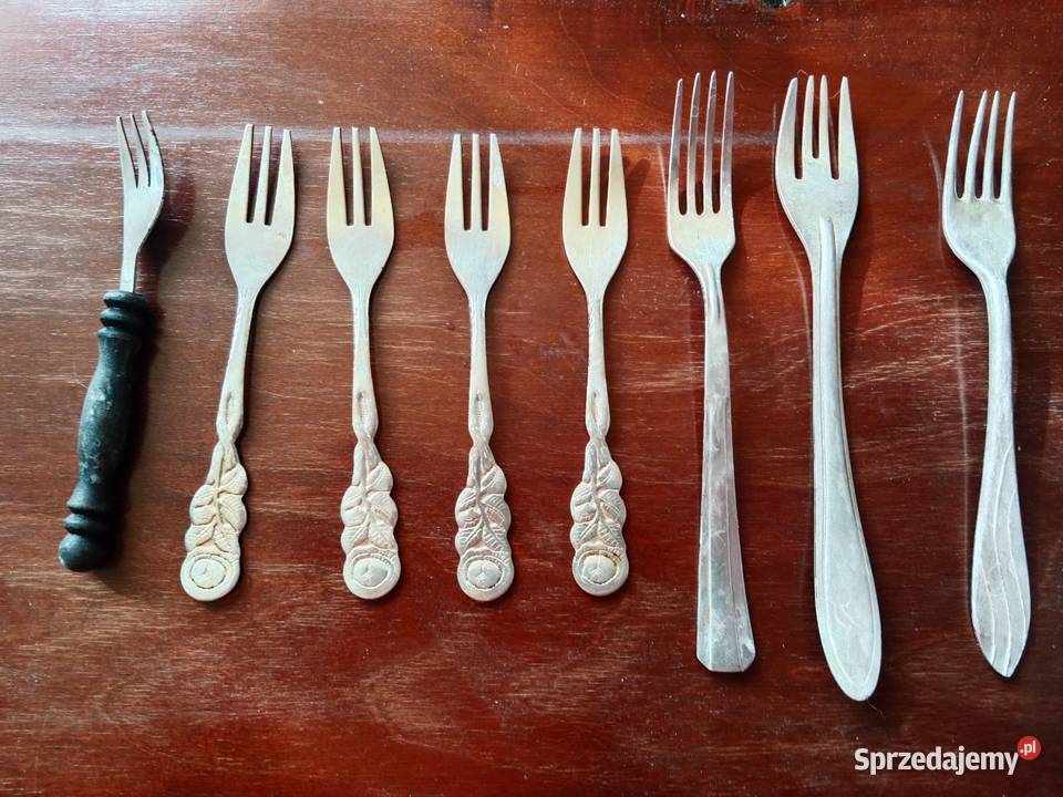 Zestaw Sztućców Vintage z epoki PRL 17 elementów