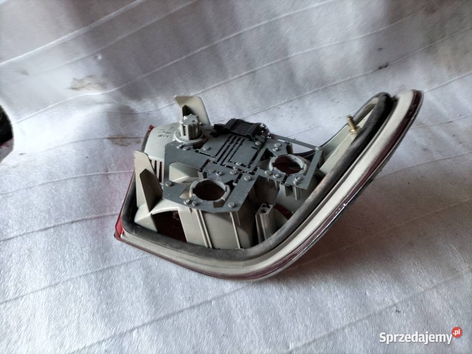 LAMPA PRAWY TYŁ MERCEDES W210 Prawe lubelskie Kamień-Kolonia