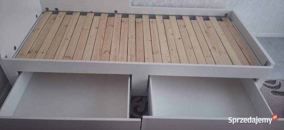 Łużko które rozkłada się z dużymi szufladami Lubin