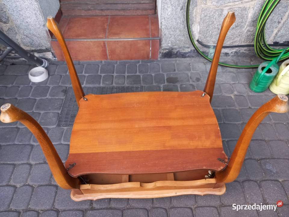 Stary stolik kawowy ludwikowski z półką vintage wielkopolskie Rawicz