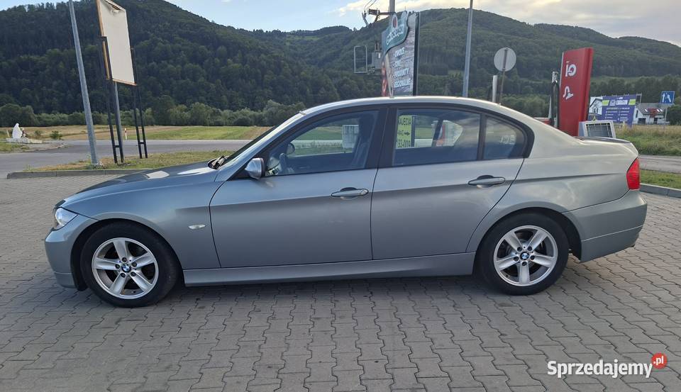 BMW e90 320i 150KM