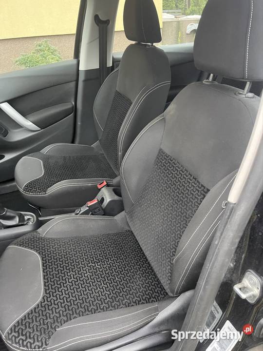 Citroen c3 benzyna 14 mały przebieg sprawdzony z Hatchback