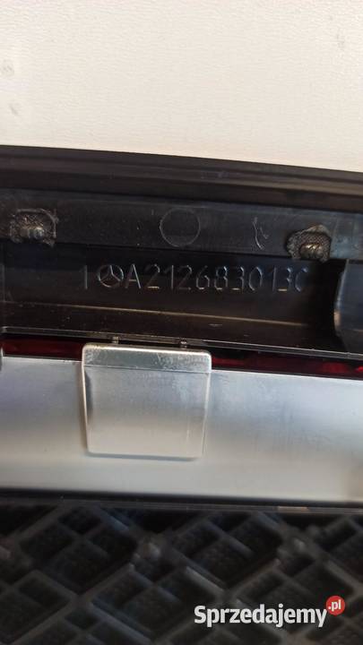 MERCEDES W212 ŚWIATŁO STOP A2126830130