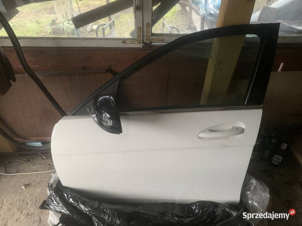 Drzwi Mercedes w204 Anglik osobowe Skarżysko-Kamienna