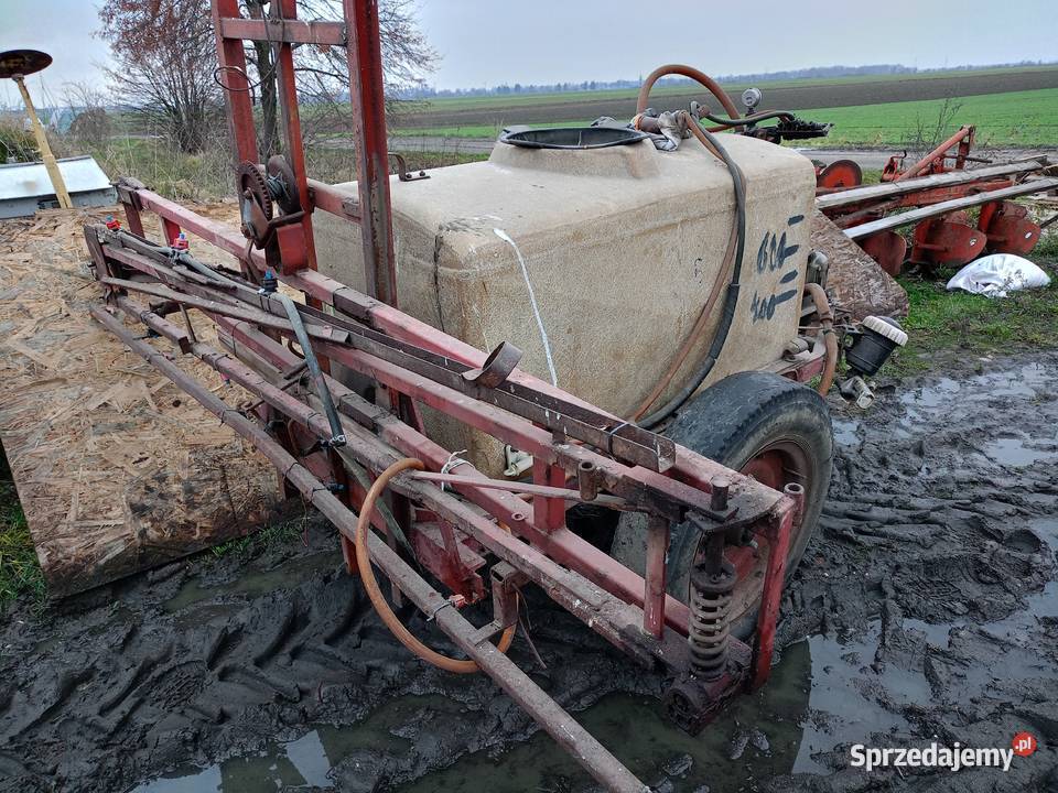 Opryskiwacz polowy 800 l nieuszkodzony Gostyń sprzedam