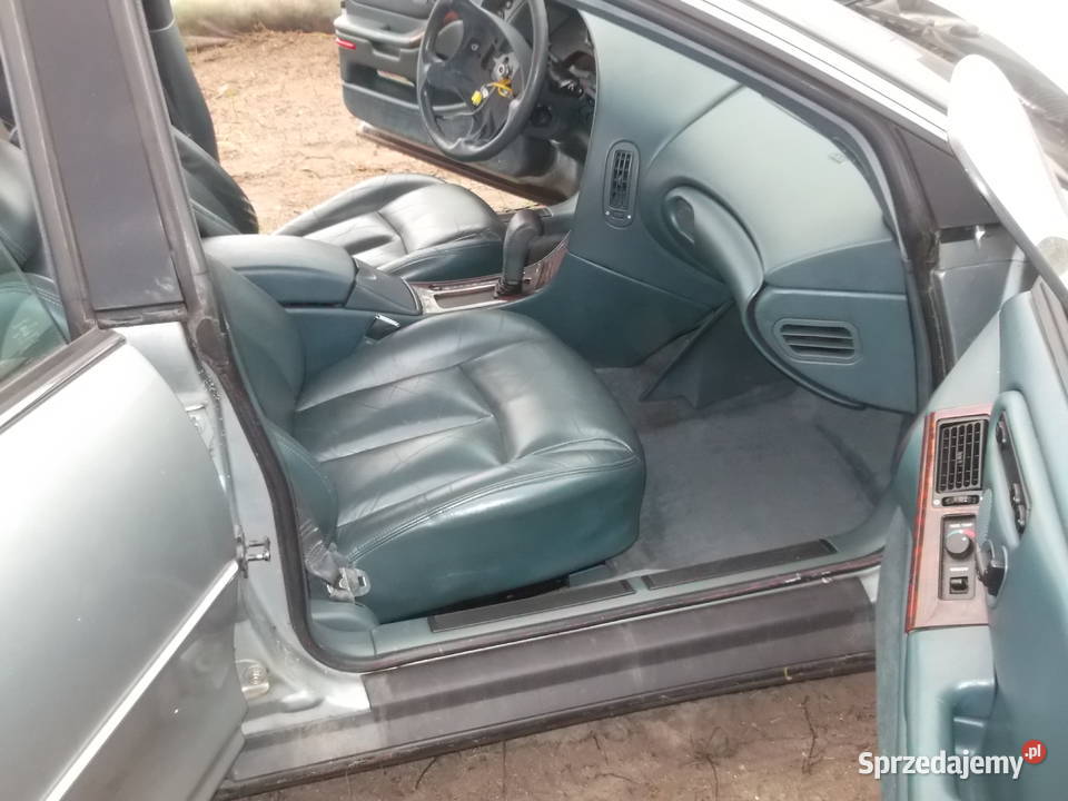 Oldsmobile Aurora na części