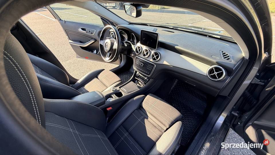 Mercedes GLA zadbany prywatny isofix Gdańsk