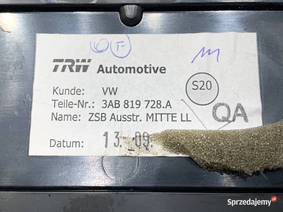 KRATKA NAWIEWU PRZÓD VW CC B7 3AB819728A osobowe