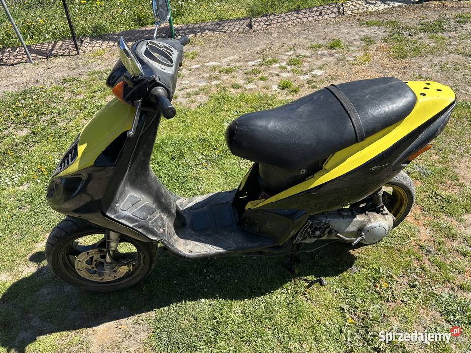 Skuter Piaggio 70 2t motorower Tarło