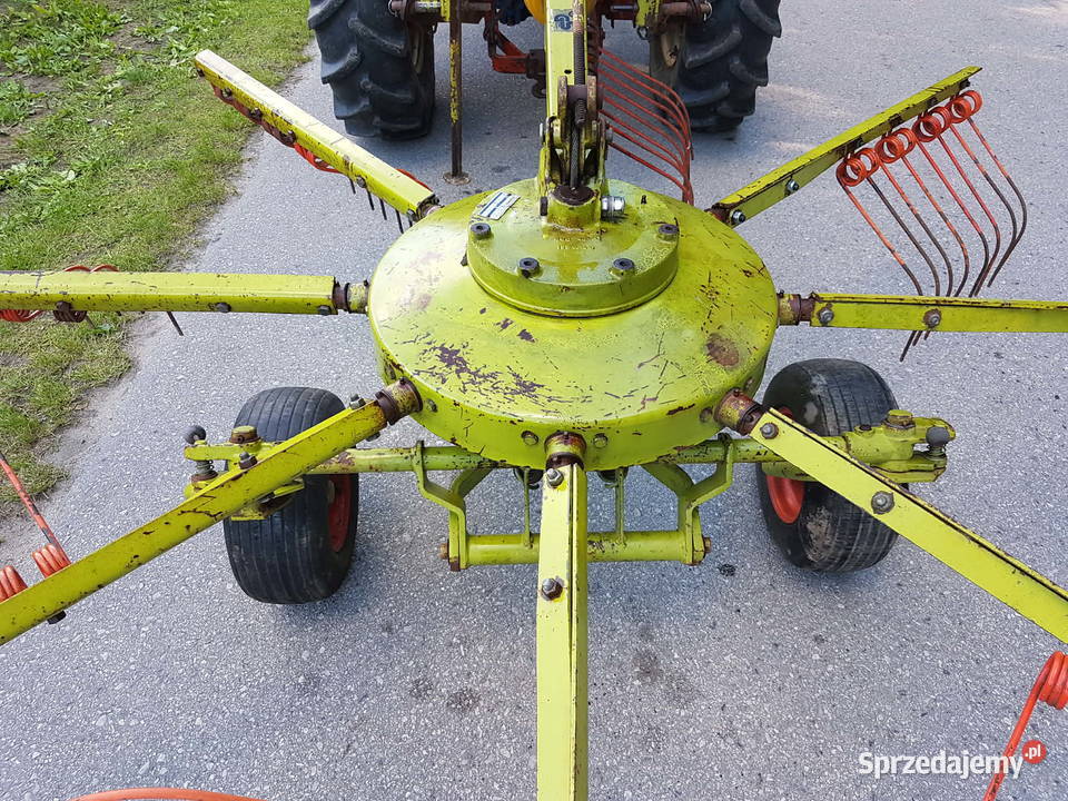 Zgrabiarka do siana karuzelowa CLAAS WS 310 U małopolskie Dąbrowa Tarnowska