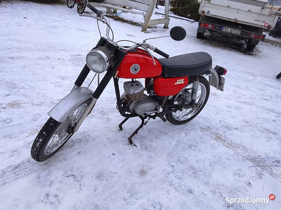 Sprzedam WSK zarejestrowana na zabytek 125cm3 Koło