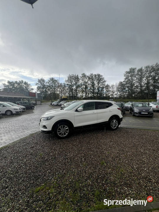 Nissan Qashqai Mały przebieg II 20132021 diesel pomorskie Słupsk sprzedam
