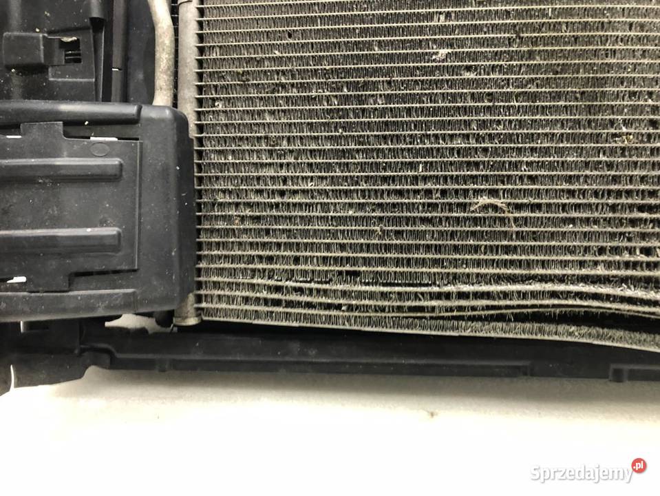 PAS PRZEDNI CHŁODNICE 5Q0121251GD VW TOURAN III osobowe