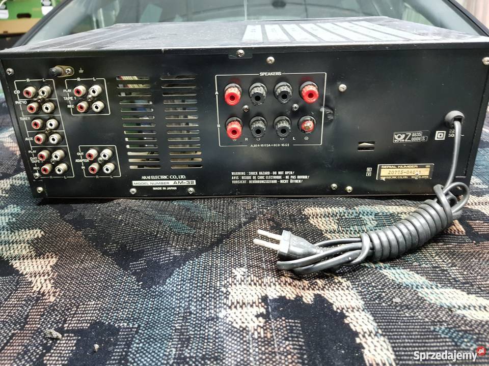 AKAI Stereo Integrated Amplifier AM32 Łapy