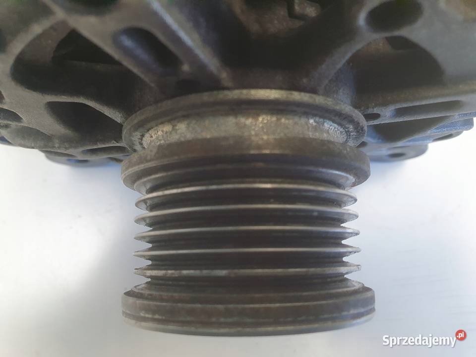 VW Transporter T5 20 TDI BiTDI ALTERNATOR Valeo Janów