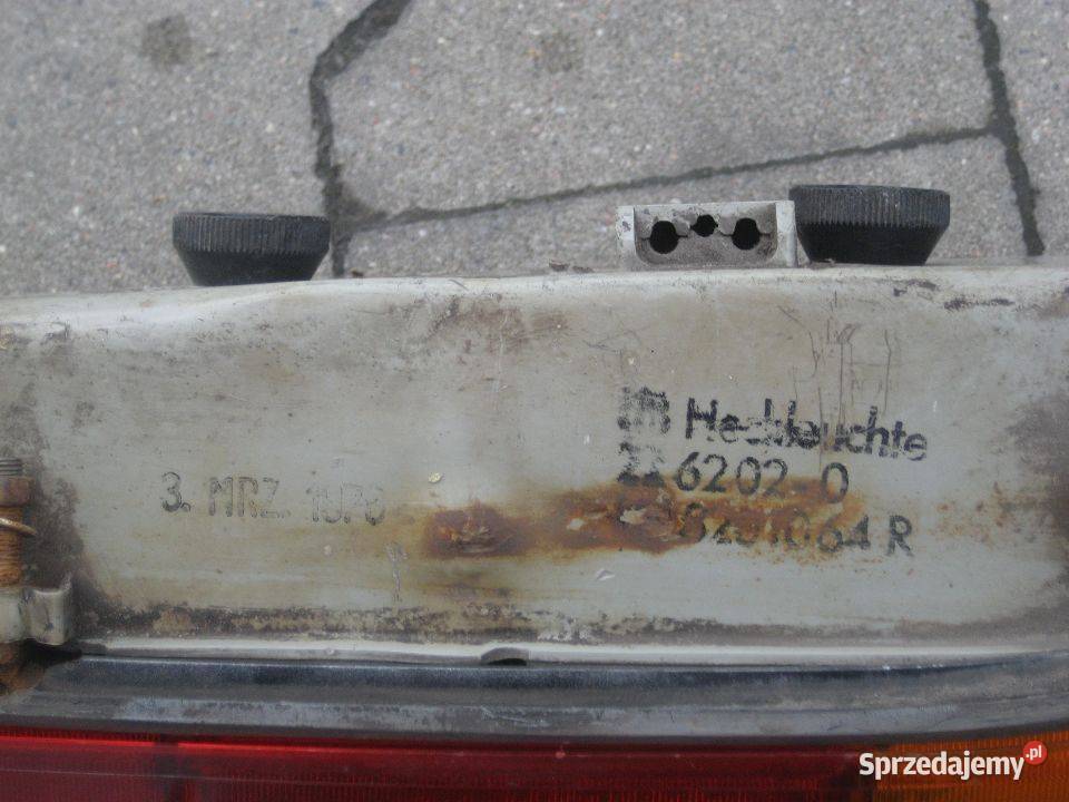 mercedes 114 w114 a114 lampa tył prawa Rakoniewice