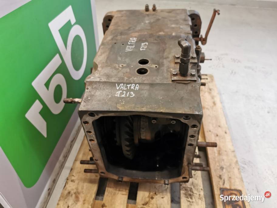 Atak Valtra T 213 Tył Wilkowo sprzedam