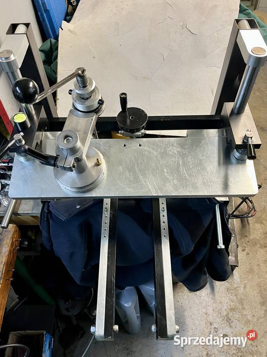 Stół do wytaczania gniazd zaworów głowic Narzędzia do zaworów wielkopolskie