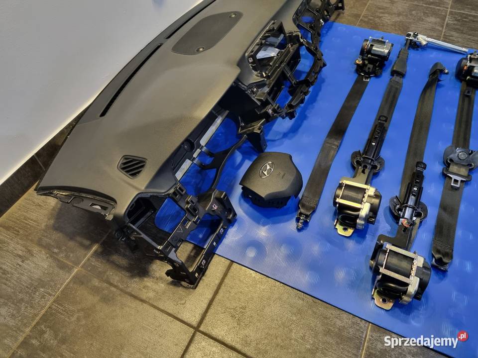 KOMPLETNA KONSOLA HYUNDAI TUCSON III 1820 NLINE osobowe Skierniewice sprzedam