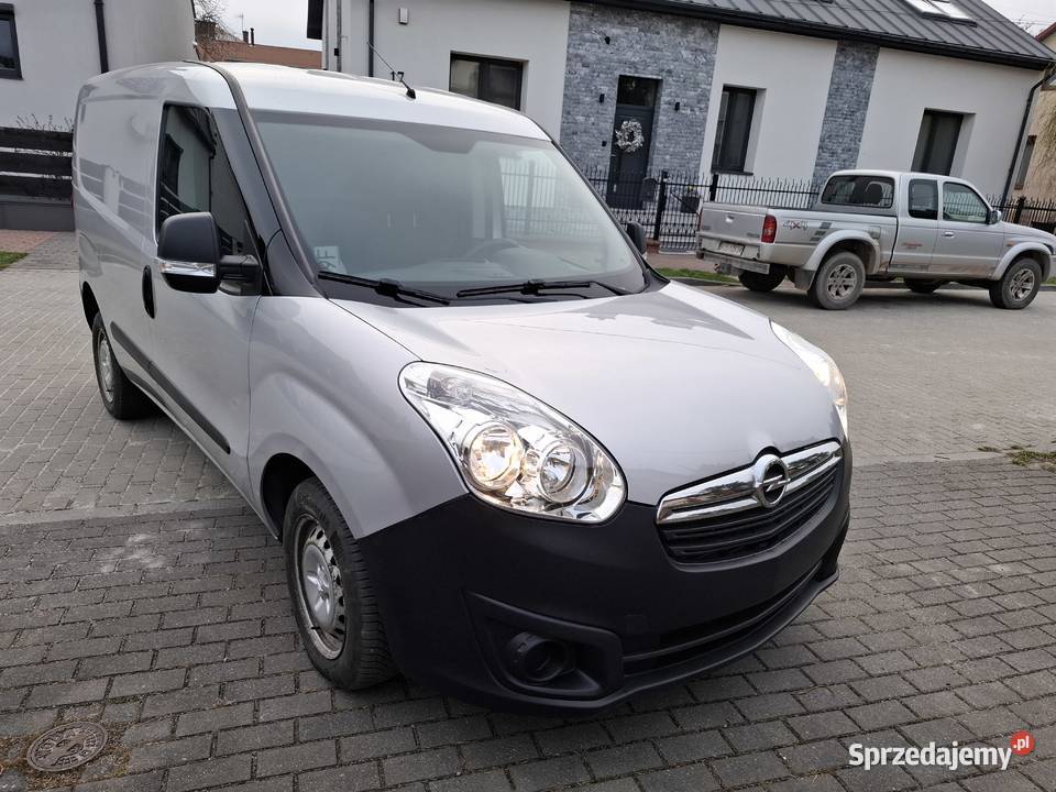 Opel Combo 2018 144 Klima 6 biegów Diesel