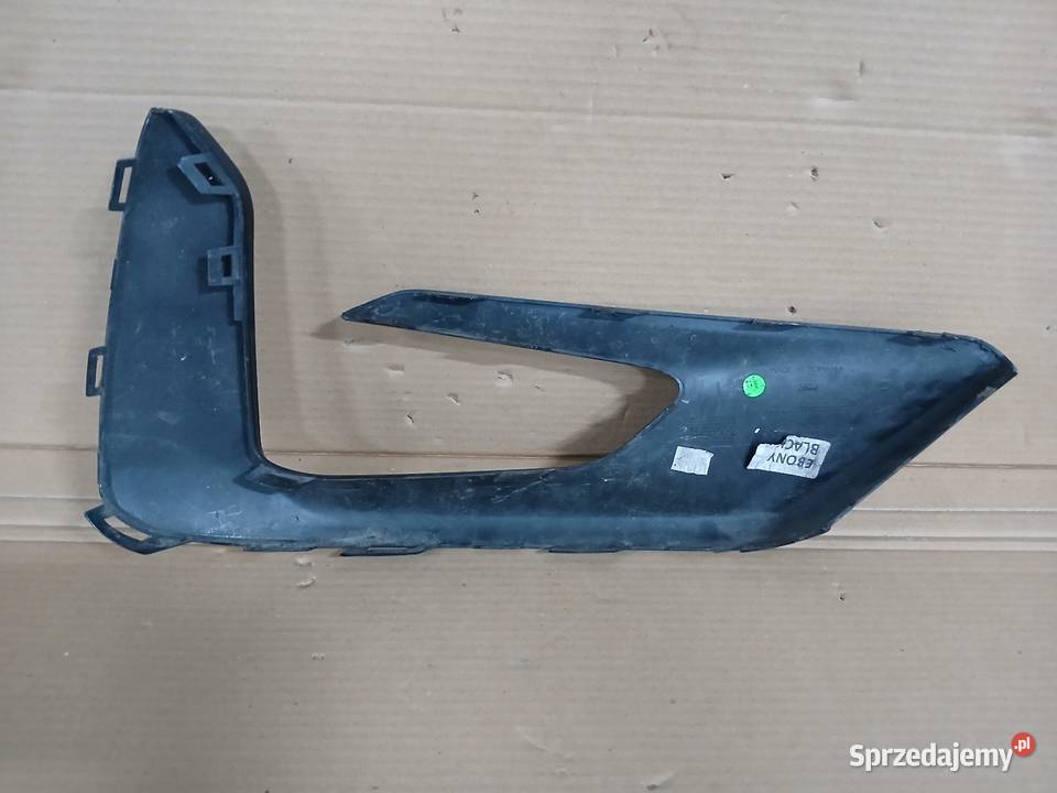 RAMKA KRATKA HALOGENU LEWA FORD PUMA MK2 ST LINE osobowe Drezdenko