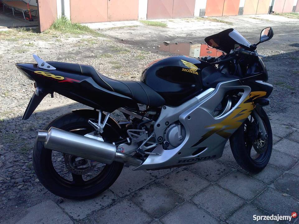 Хонда cbr f4