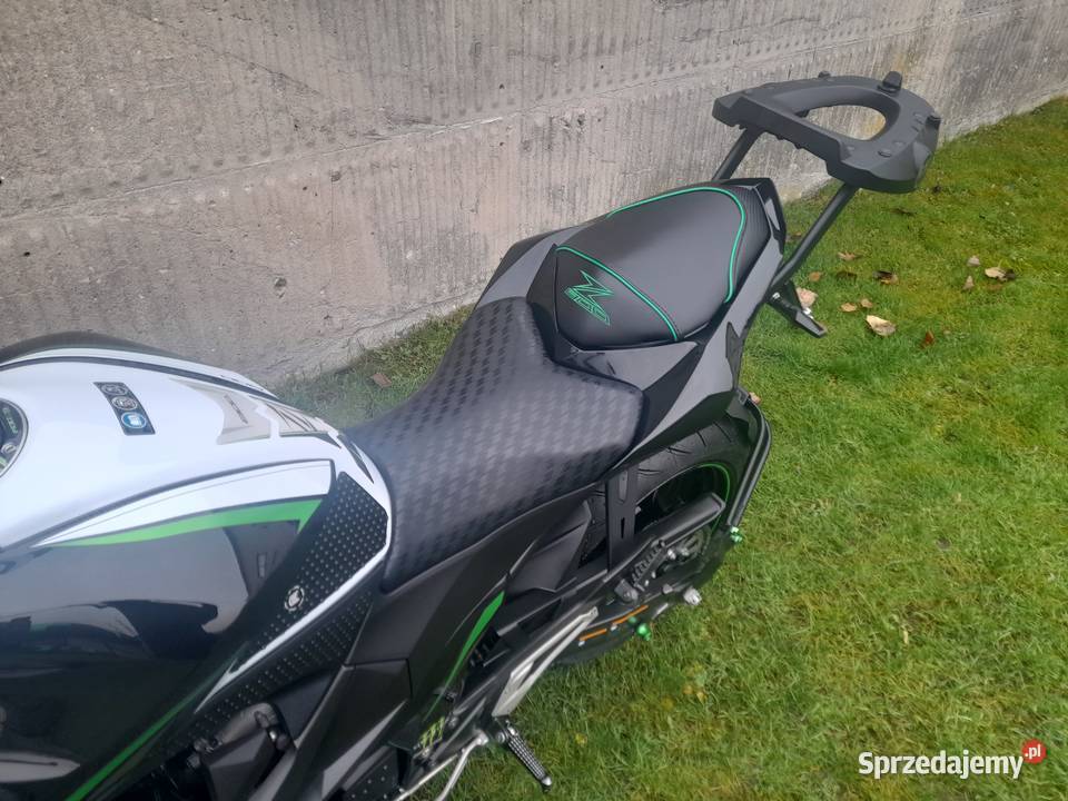 KAWASAKI Z 800 Rok produkcji 2016 Piątek