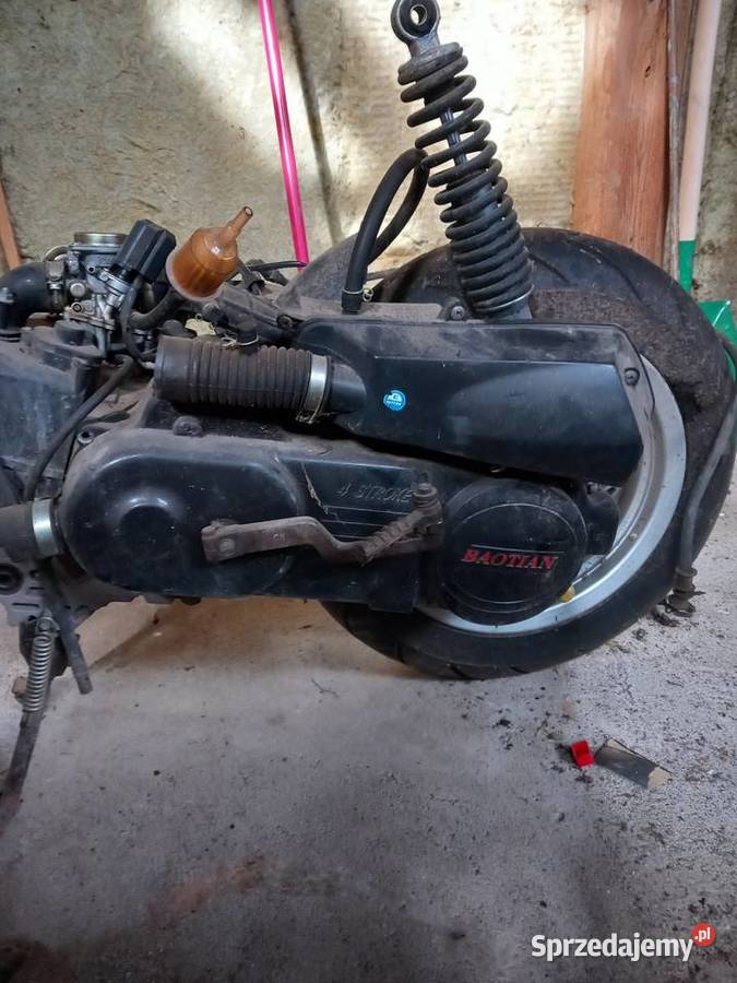 Silnik baotian 50 4t Części i akcesoria motocyklowe dolnośląskie Kłodzko sprzedam