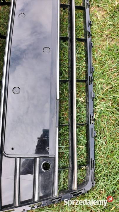Grill atrapa Audi A6 C7 lift PDC chrom używany dolnośląskie Chocianów