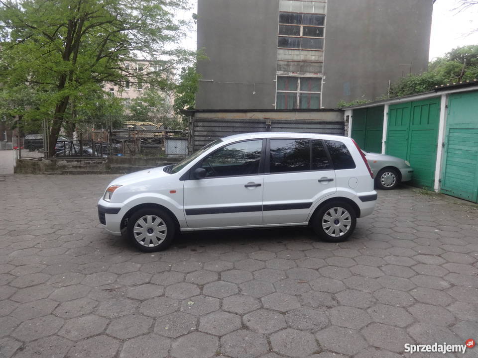 Ford Fusion Salon Barzdo Zadbany Serwis Lifting Fusion zachodniopomorskie Szczecin
