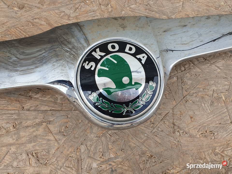 SKODA OCTAVIA 2 II LIFT RAMKA CHROM GRILLA Karoseria Międzychód