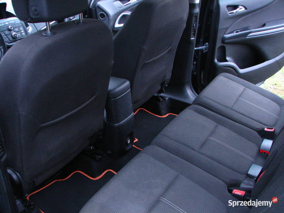 Opel Zafira 16 Tourer ecoFlex Hak Prywatnie Zafira