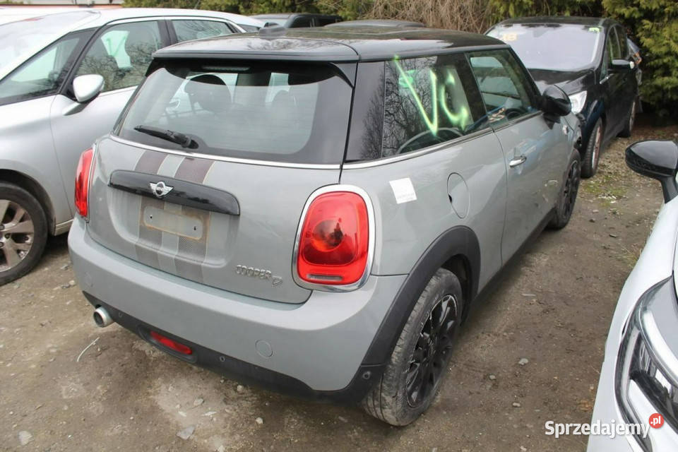 Mini Cooper II 2006 Rok produkcji 2017 Cooper Ostrów Wielkopolski