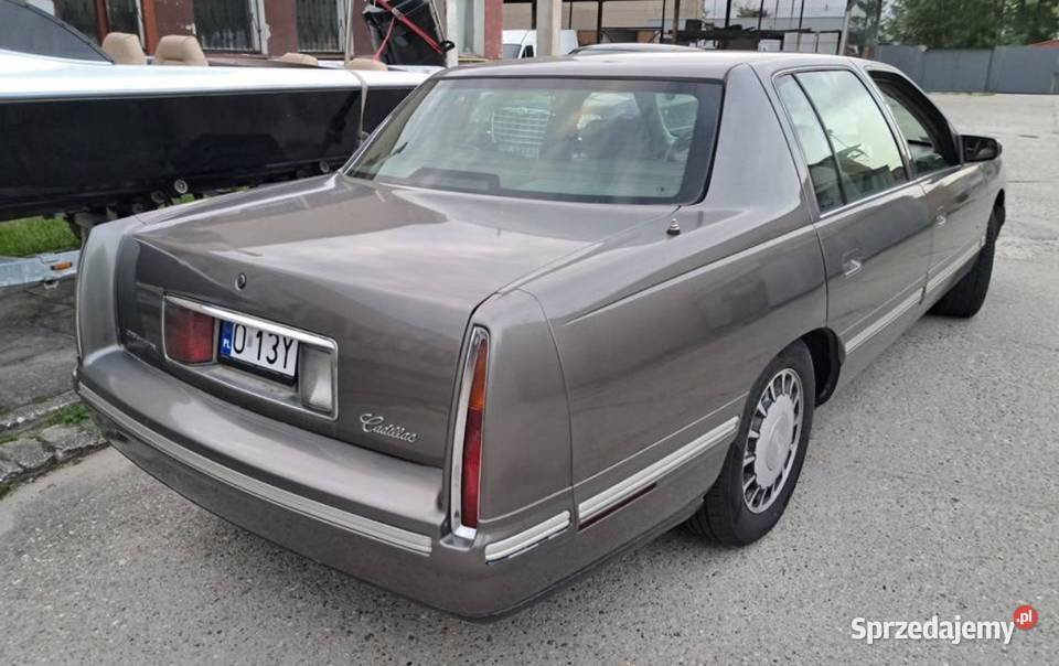 Cadillac Deville V8 zarejestrowany sprawny