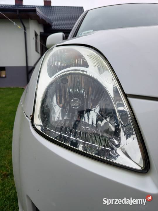 Auto detalingPranie tapicerki samochodowej Skierniewice