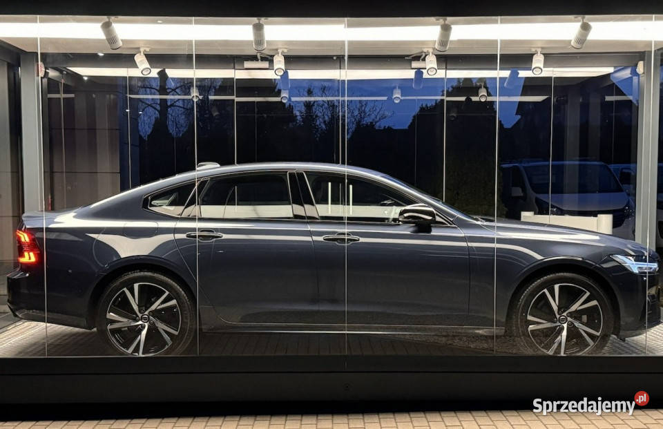 Volvo S90 B4 197 MHEVPlus Dark światła do jazdy dziennej Radom