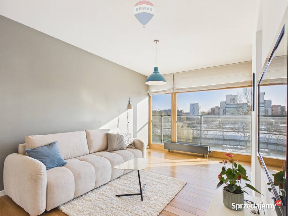 3 pokoje Kolejowa metro 64m2 Warszawa sprzedam