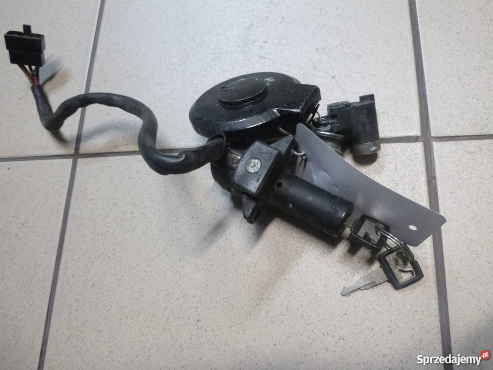 Korek wlewu stacyjka zamek komplet Honda VF 750 Układ elektryczny, zapłon