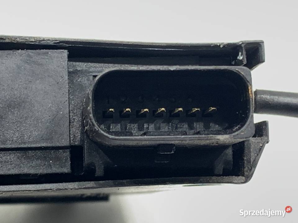 ZAMEK DRZWI LEWY TYŁ CITROEN C4 PICASSO II osobowe