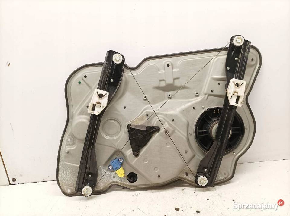 MECHANIZM SZYBY LEWY PRZÓD EU 5K0959793 osobowe