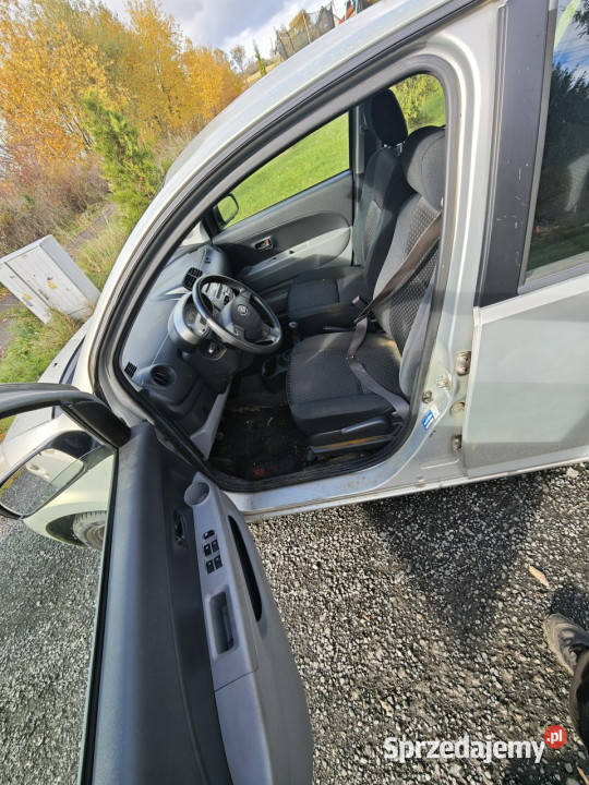 Daihatsu Sirion Daihatsu sirion 10 II 2004 Sirion Rząśnik