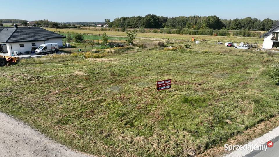 Działka rolnobudowlana 1608 m2 media w drodze łódzkie Strobów
